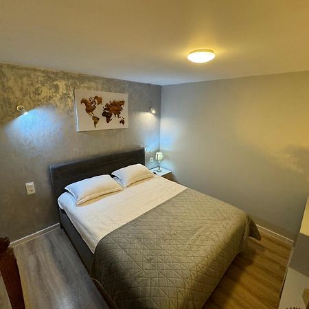 City Center Apartman サトゥ・マーレ エクステリア 写真